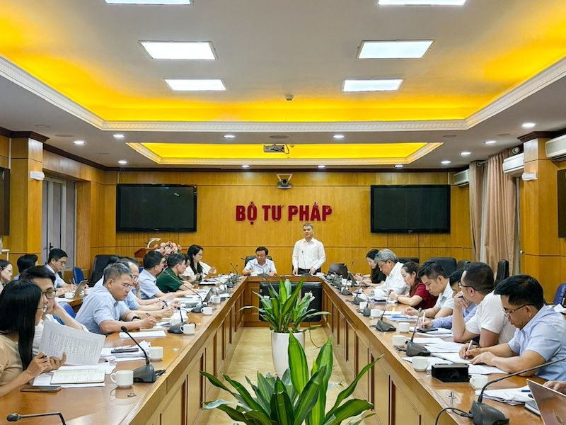Bộ Tư pháp thẩm định dự thảo Nghị quyết về cơ chế đặc thù phát triển đường sắt